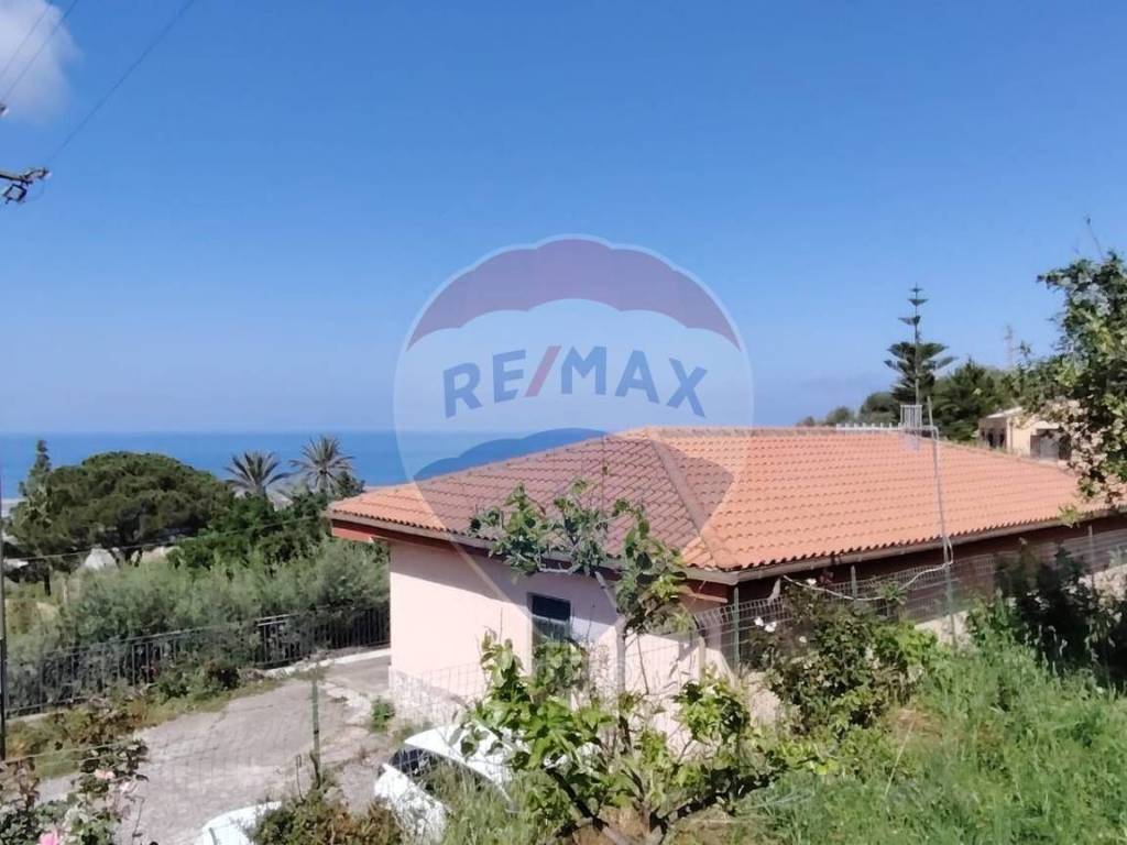casa indipendente in vendita a Termini Imerese