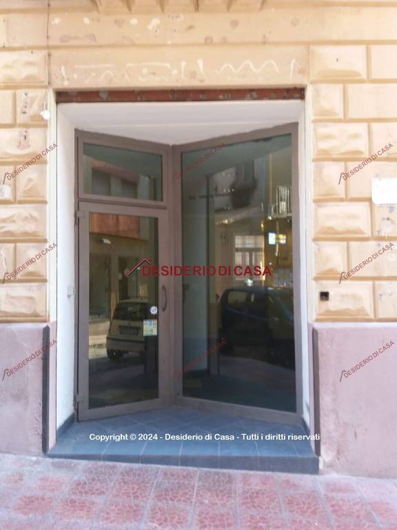 negozio in vendita a Termini Imerese