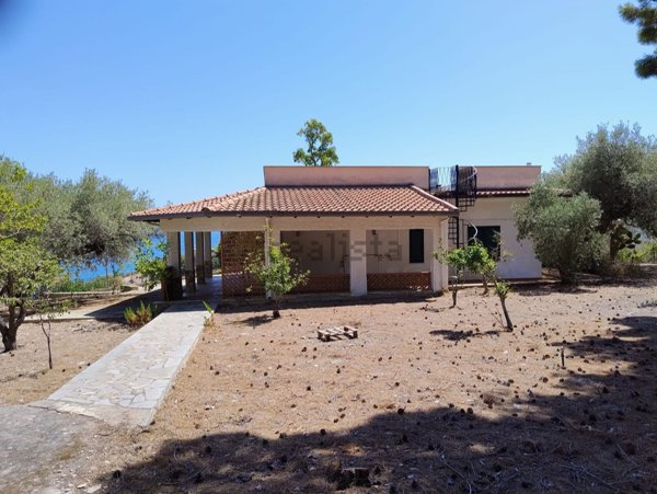 casa indipendente in vendita a Termini Imerese