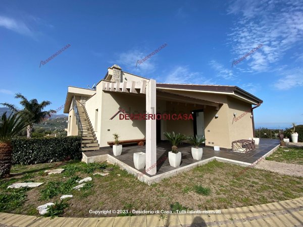 casa indipendente in vendita a Termini Imerese