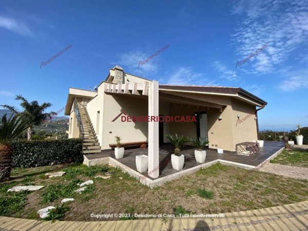 casa indipendente in vendita a Termini Imerese