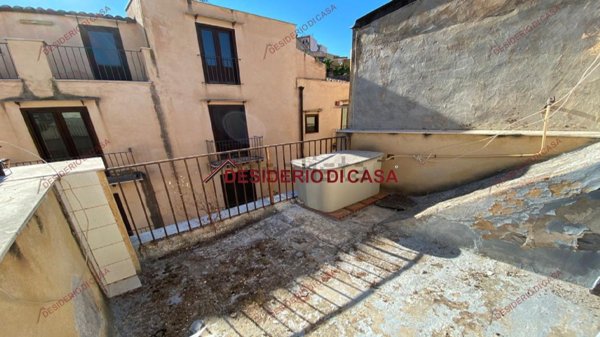 casa indipendente in vendita a Termini Imerese