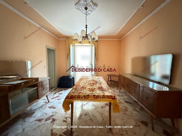 casa indipendente in vendita a Termini Imerese