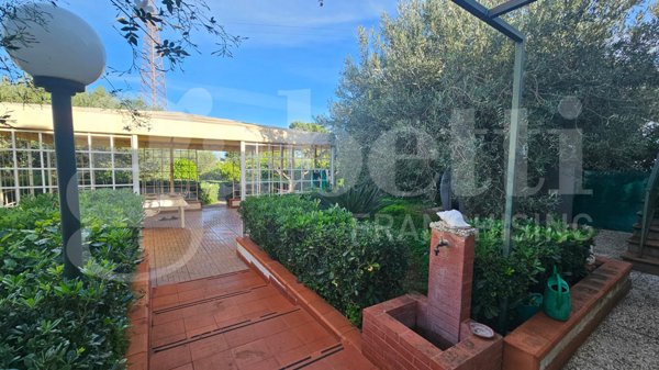 casa indipendente in vendita a Termini Imerese