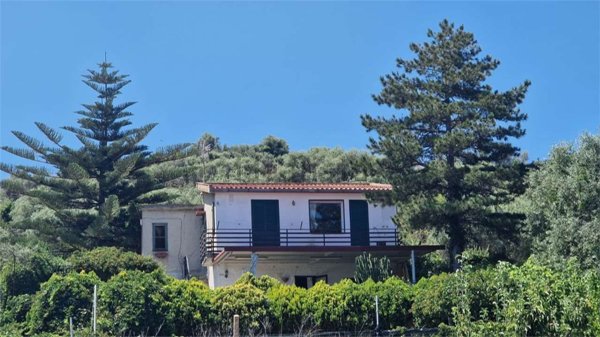 casa indipendente in vendita a Termini Imerese