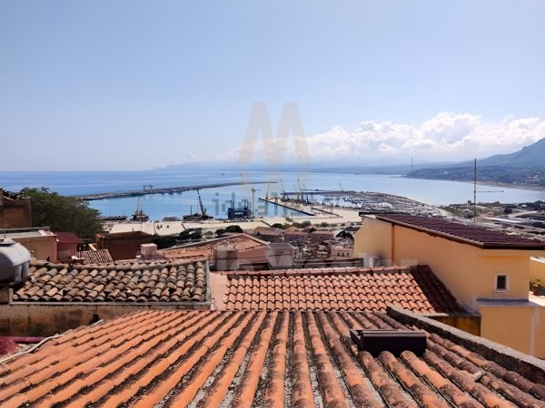 casa indipendente in vendita a Termini Imerese