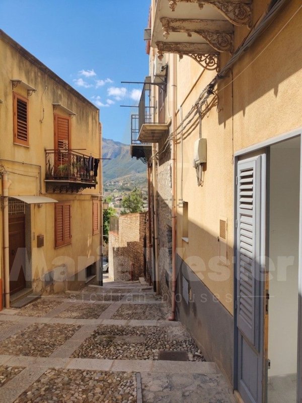casa indipendente in vendita a Termini Imerese
