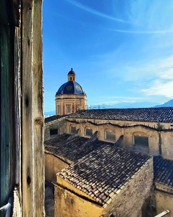 casa indipendente in vendita a Termini Imerese