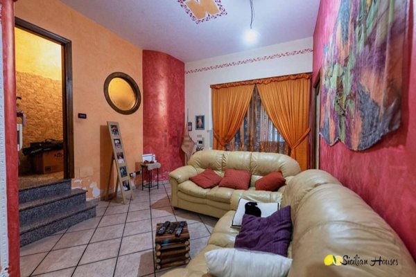 casa indipendente in vendita a Termini Imerese