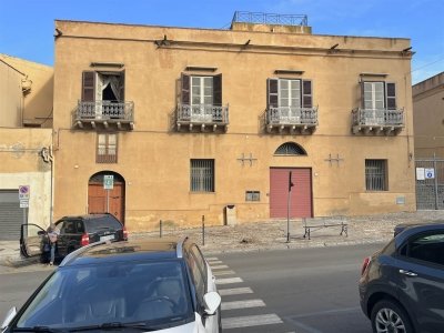 casa indipendente in vendita a Termini Imerese