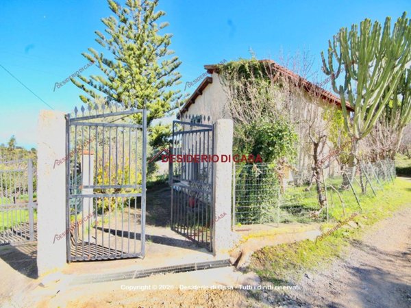 casa indipendente in vendita a Termini Imerese