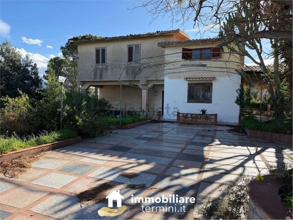 casa indipendente in vendita a Termini Imerese