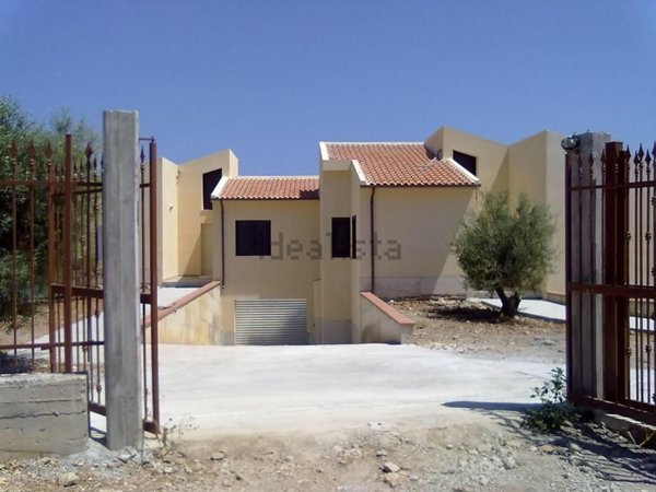 casa indipendente in vendita a Termini Imerese