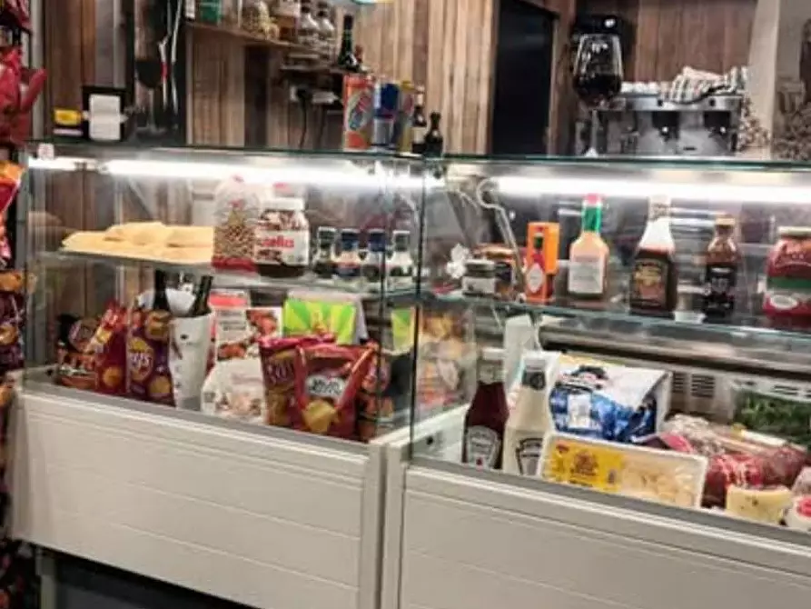 negozio in vendita a Termini Imerese