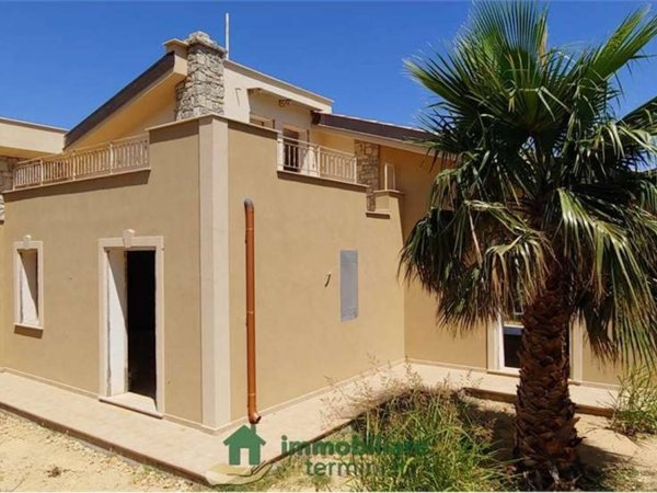 casa indipendente in vendita a Termini Imerese