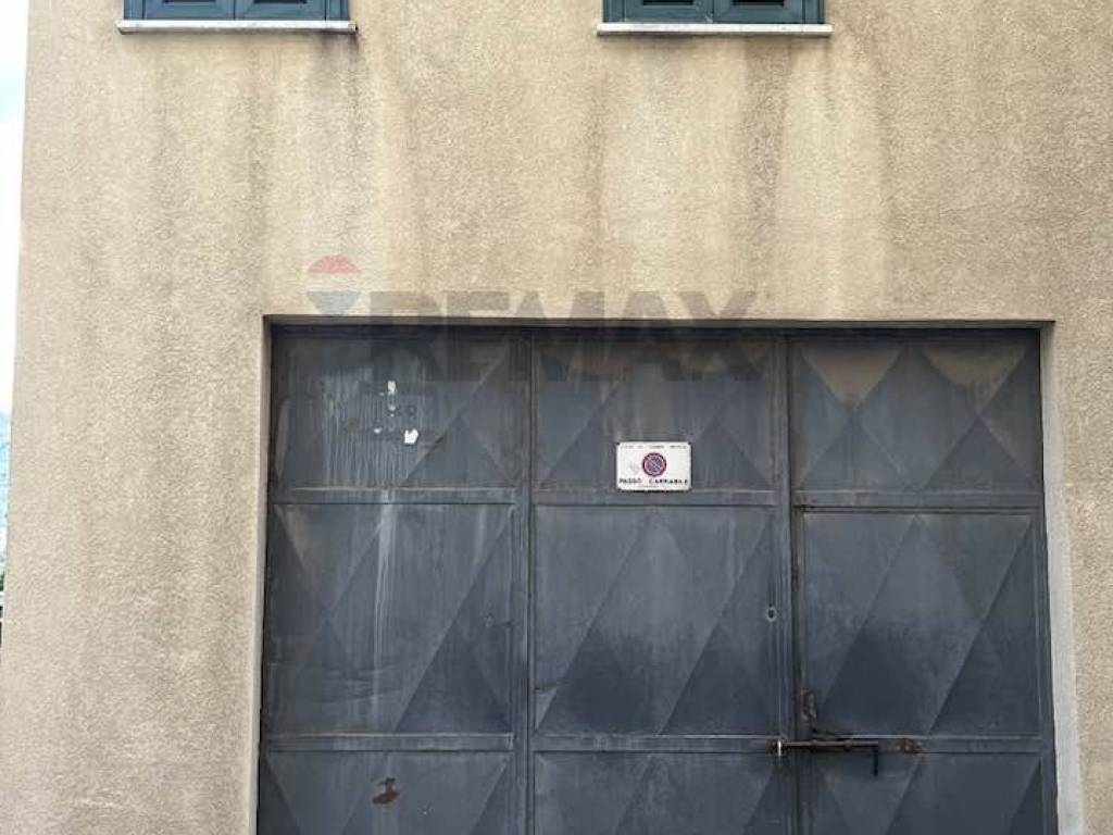 locale commerciale in vendita a Termini Imerese