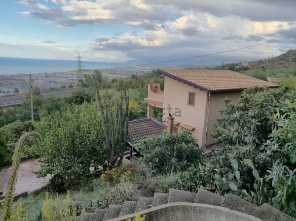 casa indipendente in vendita a Termini Imerese