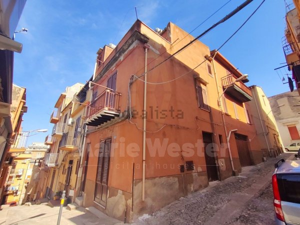 casa indipendente in vendita a Termini Imerese