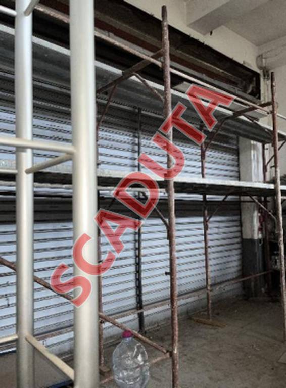 locale commerciale in vendita a Termini Imerese