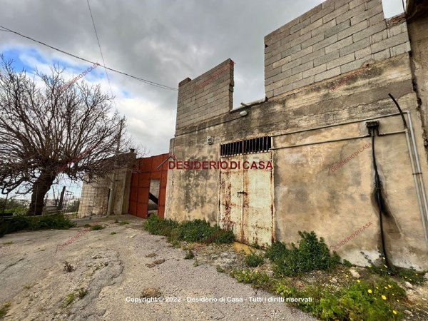 locale di sgombero in vendita a Termini Imerese