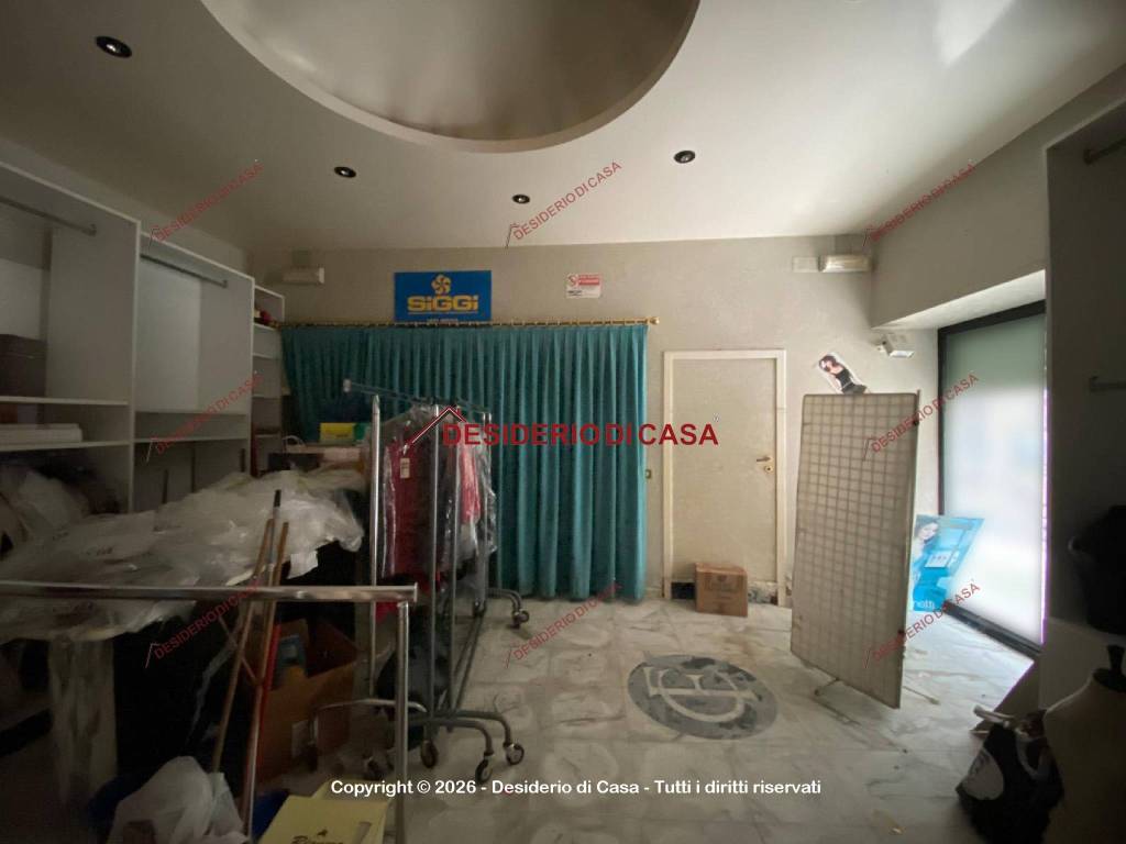 negozio in vendita a Termini Imerese