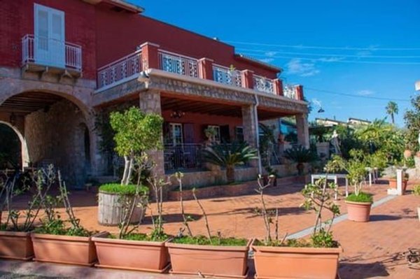 casa indipendente in vendita a Termini Imerese