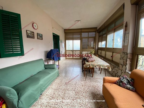 casa indipendente in vendita a Termini Imerese