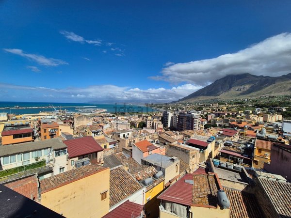 casa indipendente in vendita a Termini Imerese