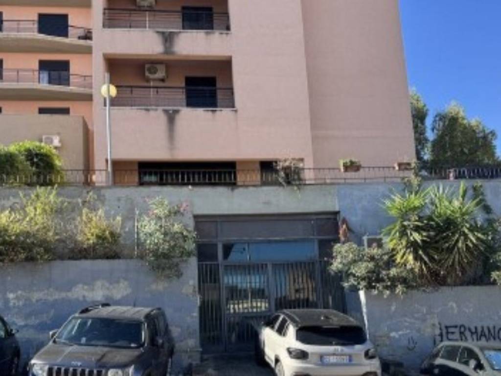negozio in vendita a Termini Imerese