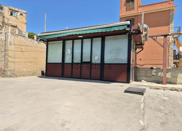 negozio in vendita a Termini Imerese