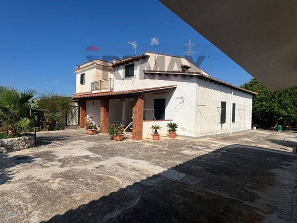 casa indipendente in vendita a Termini Imerese
