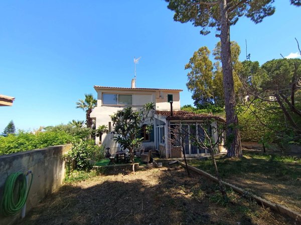 casa indipendente in vendita a Termini Imerese