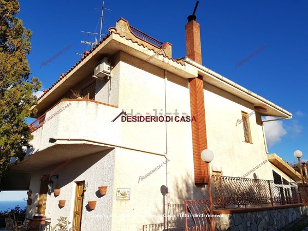 casa indipendente in vendita a Termini Imerese