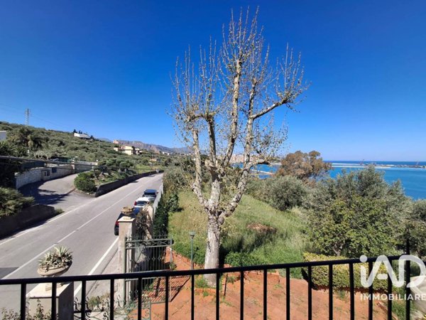 casa indipendente in vendita a Termini Imerese