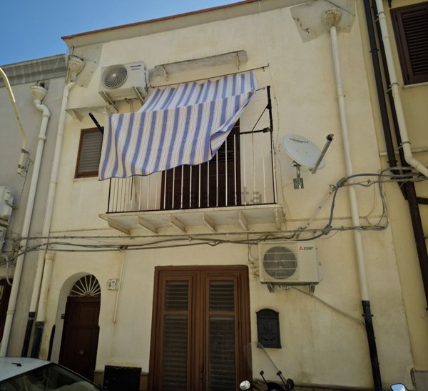 casa indipendente in vendita a Termini Imerese
