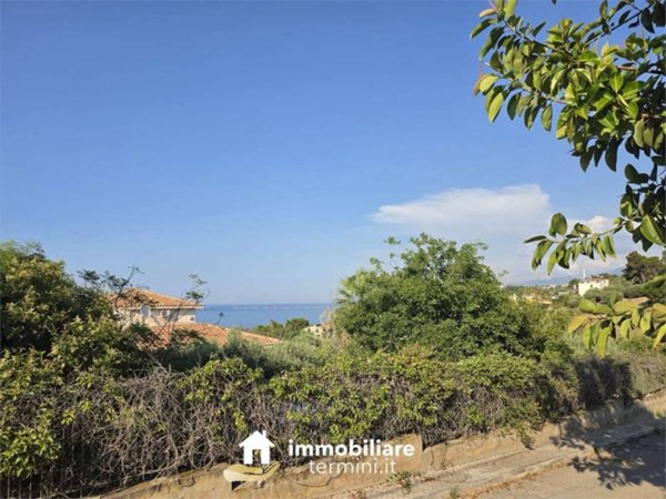 casa indipendente in vendita a Termini Imerese