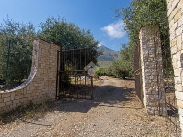 terreno edificabile in vendita a Termini Imerese