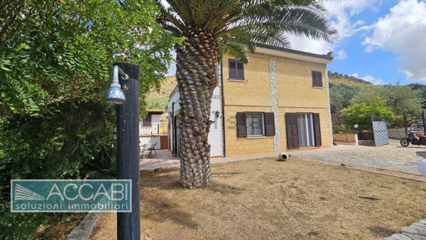 casa indipendente in vendita a Termini Imerese