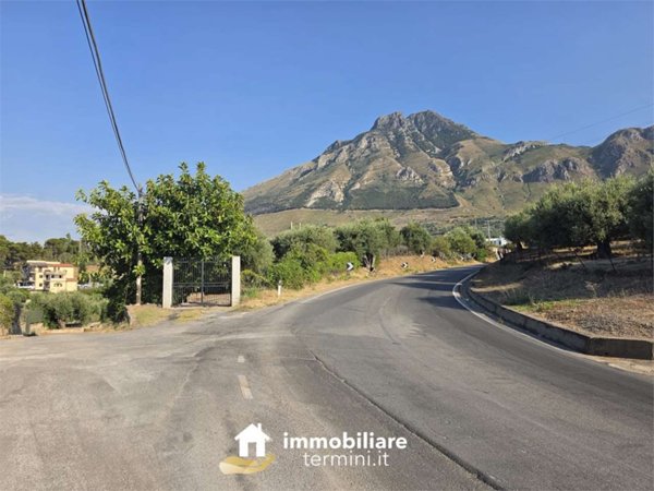 casa indipendente in vendita a Termini Imerese