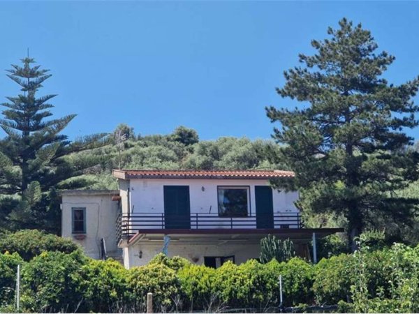 casa indipendente in vendita a Termini Imerese