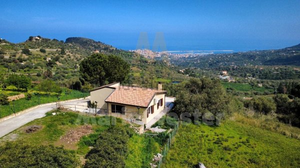 casa indipendente in vendita a Termini Imerese
