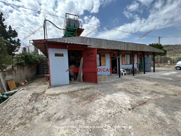 casa indipendente in vendita a Termini Imerese