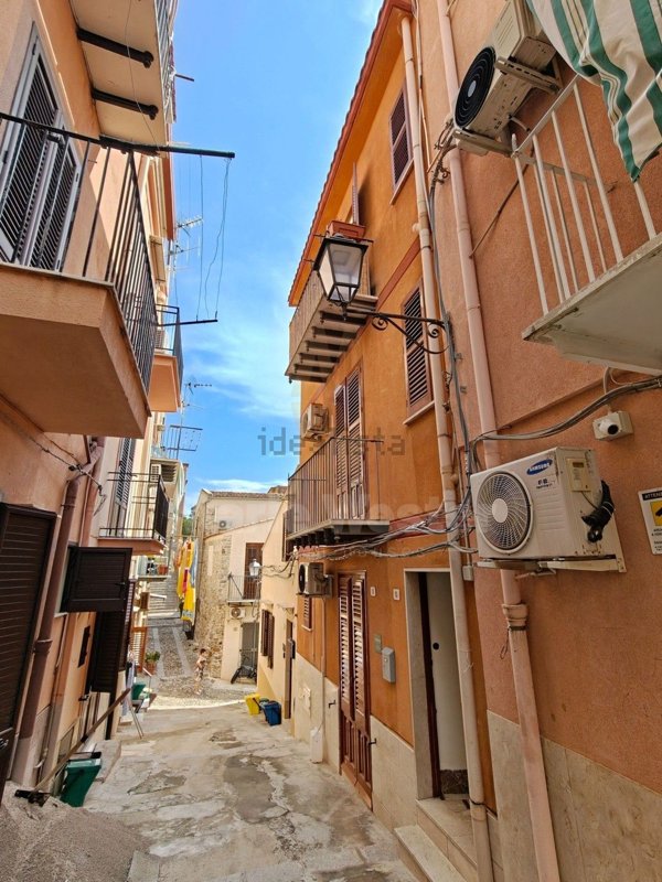 casa indipendente in vendita a Termini Imerese