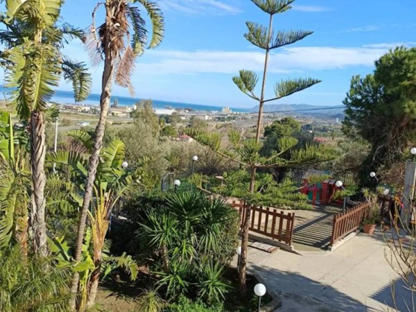 casa indipendente in vendita a Termini Imerese