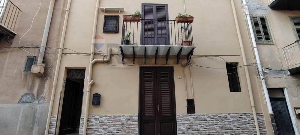 casa indipendente in vendita a Termini Imerese
