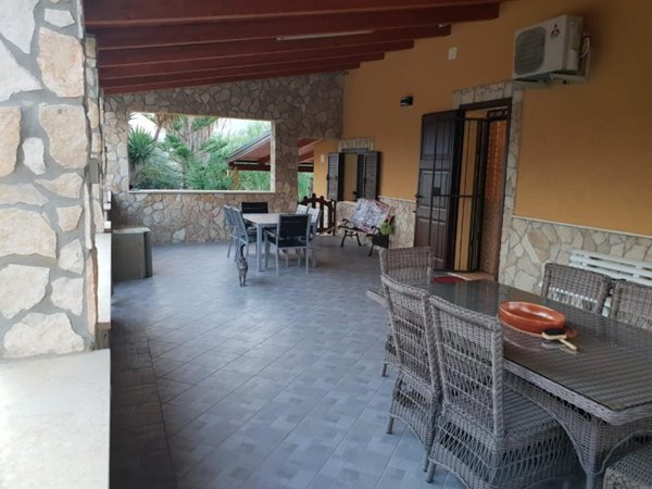 casa indipendente in vendita a Termini Imerese
