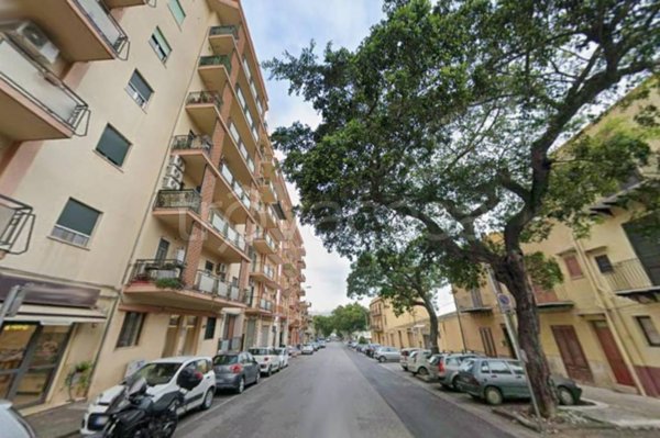 locale commerciale in vendita a Termini Imerese