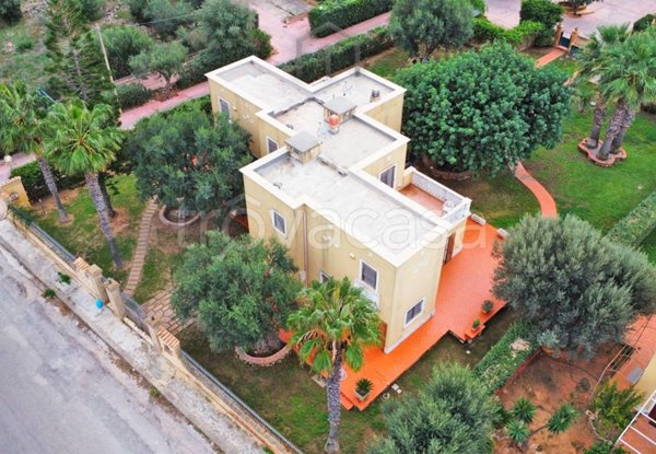 casa indipendente in vendita a Terrasini