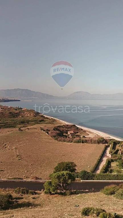 negozio in vendita a Terrasini in zona San Cataldo