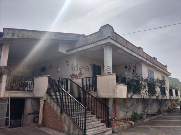 casa indipendente in vendita a Terrasini